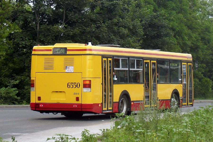 Az esélyegyenlőség jegyében - a hazai alacsonypadlós buszok fejlődése 5 411 10