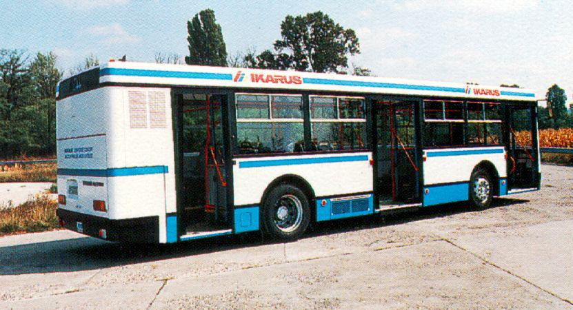 Az esélyegyenlőség jegyében - a hazai alacsonypadlós buszok fejlődése 3 526718 444466438914955 100000548093159 1594081 1724956546 n