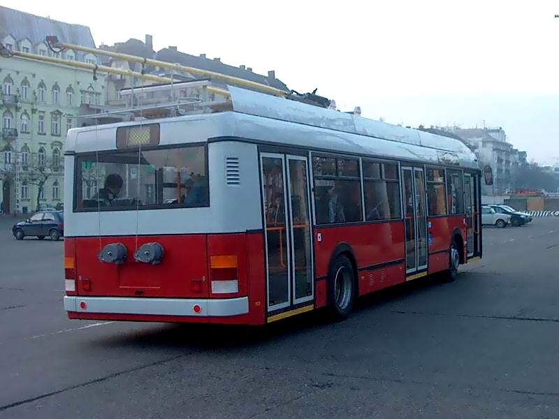 Az esélyegyenlőség jegyében - a hazai alacsonypadlós buszok fejlődése 18 7