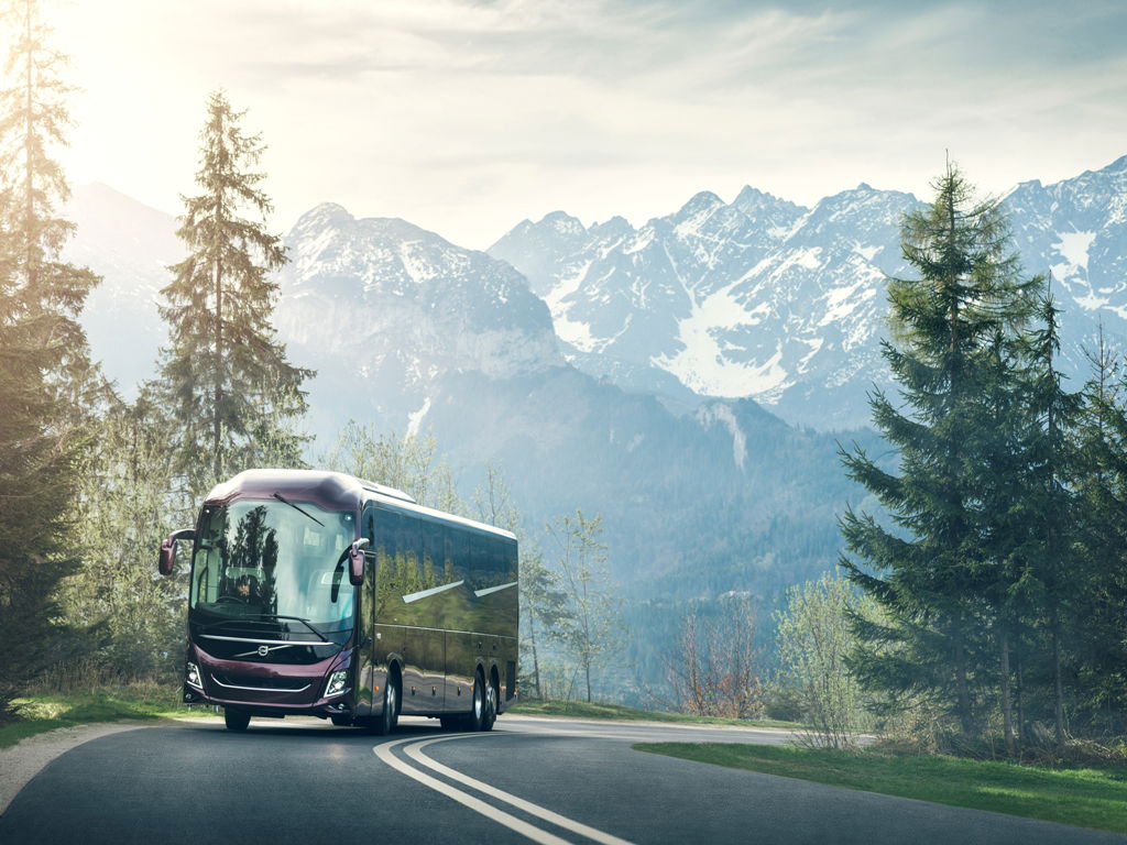 Svéd dualizmus - Volvo 9700 és 9900 bemutató 14 Premiera nowych autobusow turystycznych Volvo 9900 2