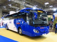 Jól startoltak a magyar formatervű MCV buszok a brit piacon