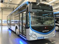 Öt darab egyedi tervezésű Citarót adott át a Daimler