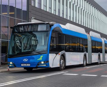 Lengyelországban is bemutatkozik a Solaris leghosszabb típusa