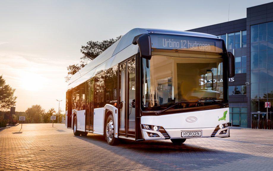 A Solaris 25 darab hidrogén tüzelőanyag-cellás Urbinót szállít Németországba