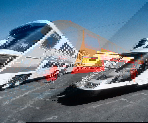 Atommeghajtású autóbusz a filmvászonról