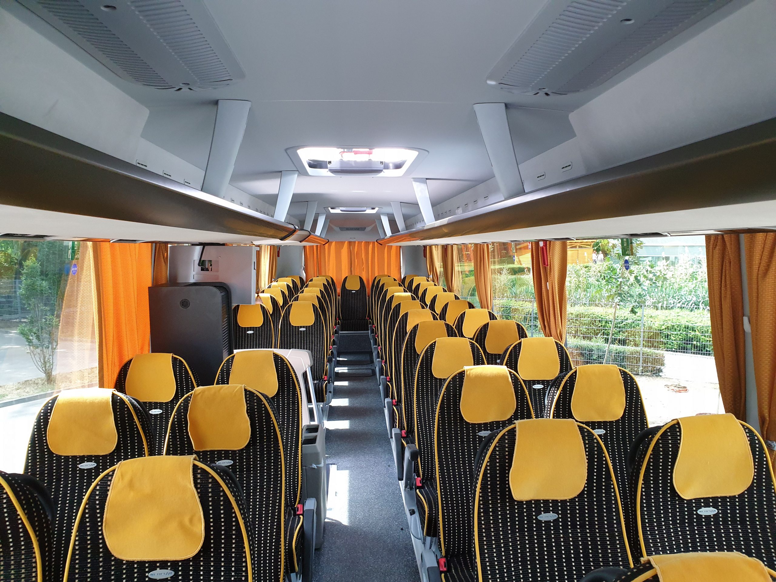 Megérkeztek a Volánbusz legújabb Neoplan Tourlinerei 3 20190704 103114 scaled