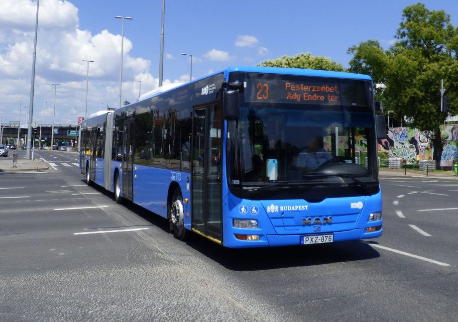 Felbontották a BKV hat darabos buszbérlési szerződését 1 23 as busz PXZ 876