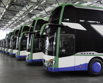 Összesen 19 új Setra autóbuszt vett át a Geldhauser