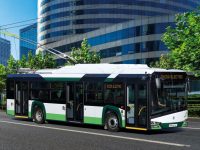 Újabb négy Škoda 26 Tr trolibuszt hív le Plzeň