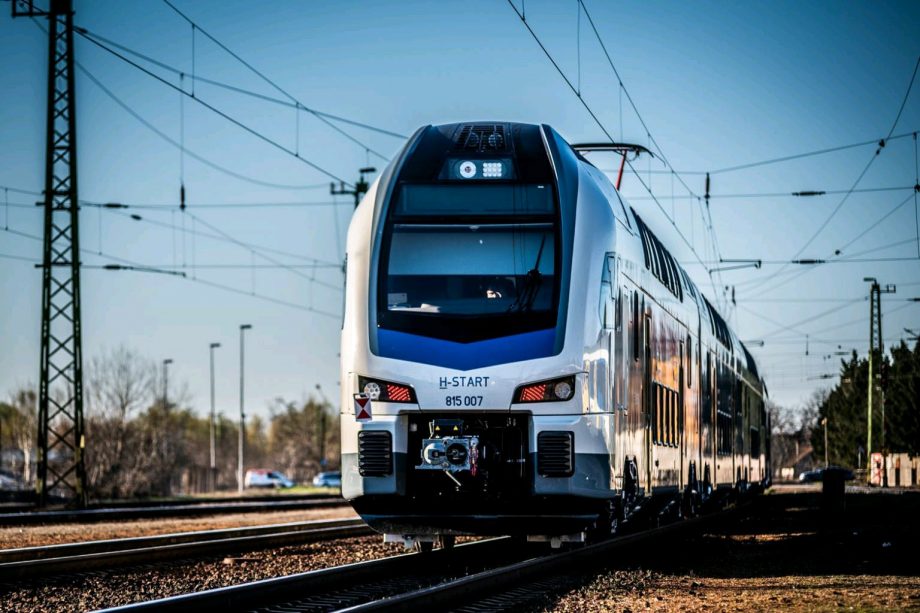 Díjmentesen visszatéríti a márciusi bérletek árát a MÁV-Volán-csoport 1 image 8e26865d 49de 4e75 9167 578dc34d65c120210306 103414