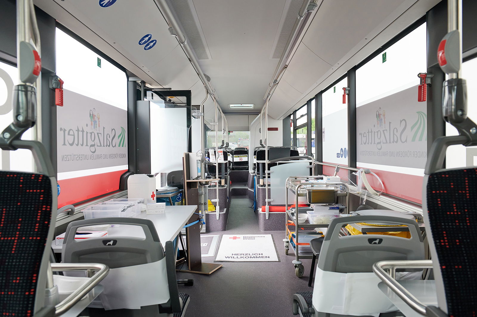 MAN Lion's City koronavírus-szűrőbuszt kapott Salzgitter 3 man trucks covid test bus 0511 cikkbe