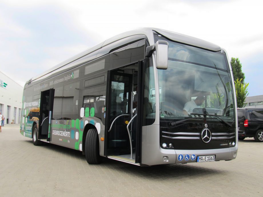 Tizenkét elektromos autóbuszt vásárolna Debrecen 1 IMG 4216b