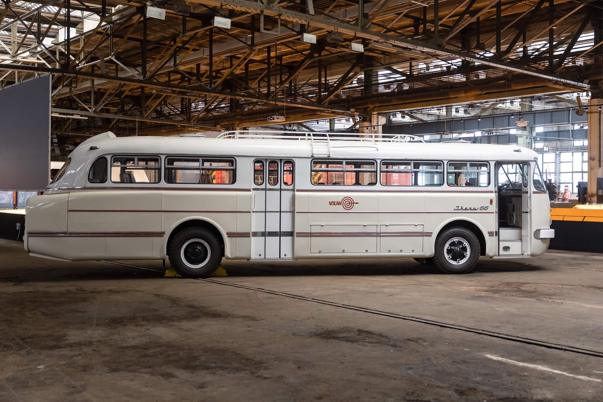 Bemutatta restaurált "faros" Ikarusát a Közlekedési Múzeum 4 240706983 4484864301557310 3902317639338241988 n