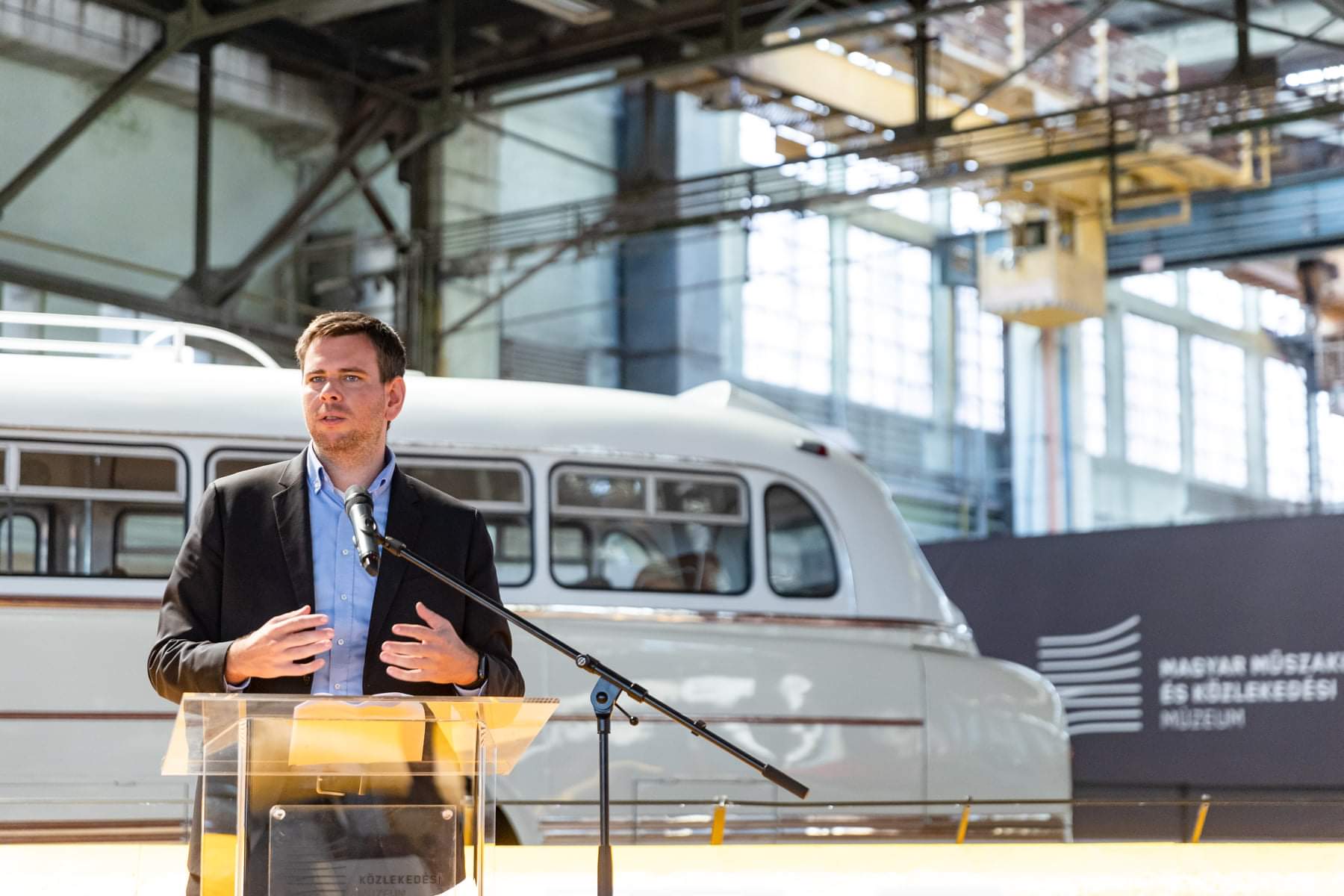 Bemutatta restaurált "faros" Ikarusát a Közlekedési Múzeum 2 240835398 4484903668220040 5745242341640112251 n