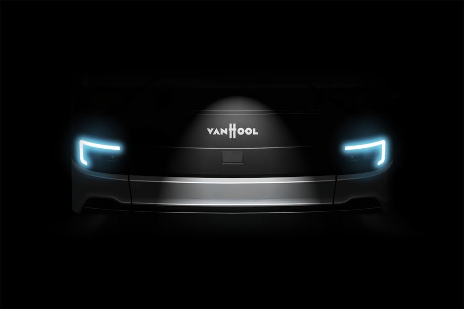 Valami készül a Van Hoolnál