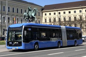 Mercedes Benz eCitaro Elektro Gelenkbus 2
