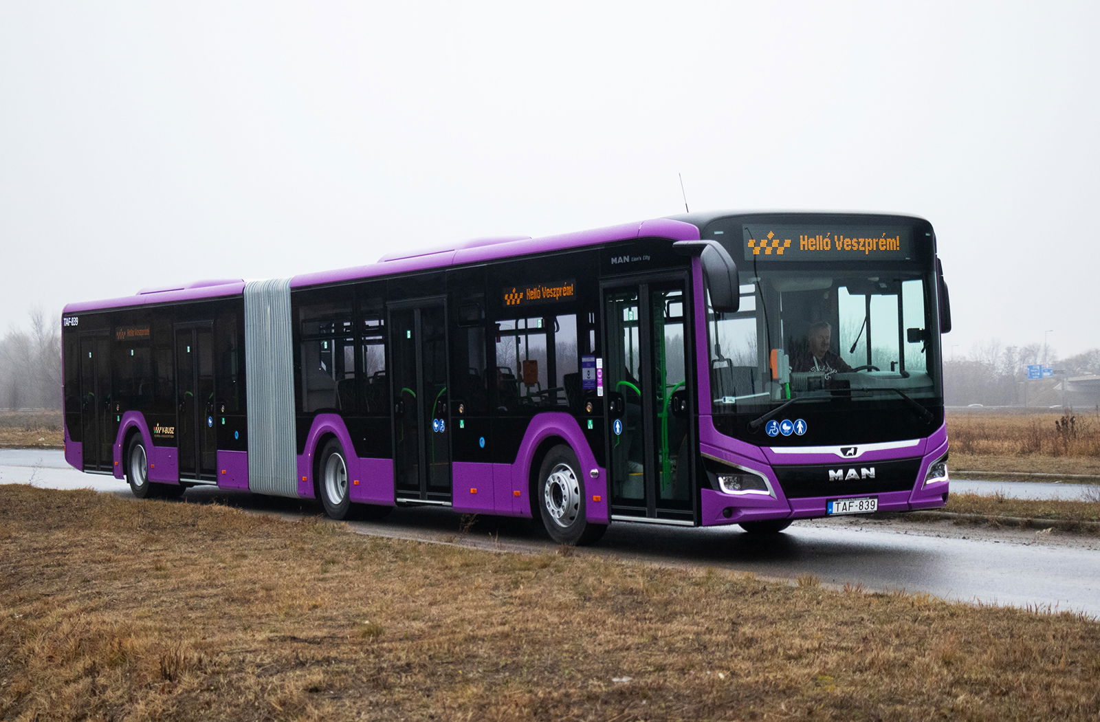 Bevetésre kész a teljes veszprémi MAN Lion’s City EfficientHybrid flotta