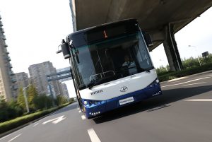 Chariot e bus in motion cimlapkep