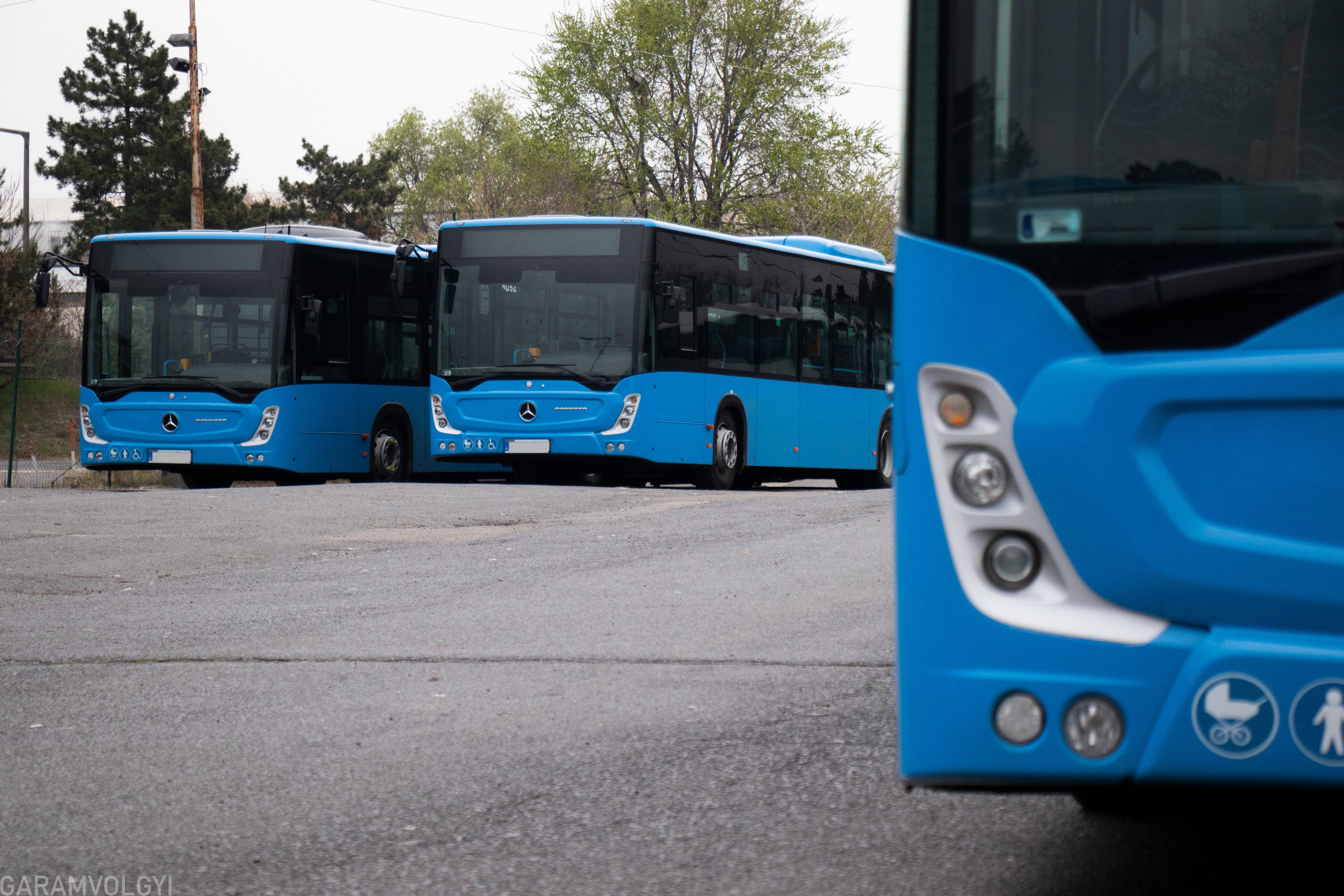 Év végéig 135 vadonatúj Mercedes-Benz Conecto érkezik a BKV-hoz