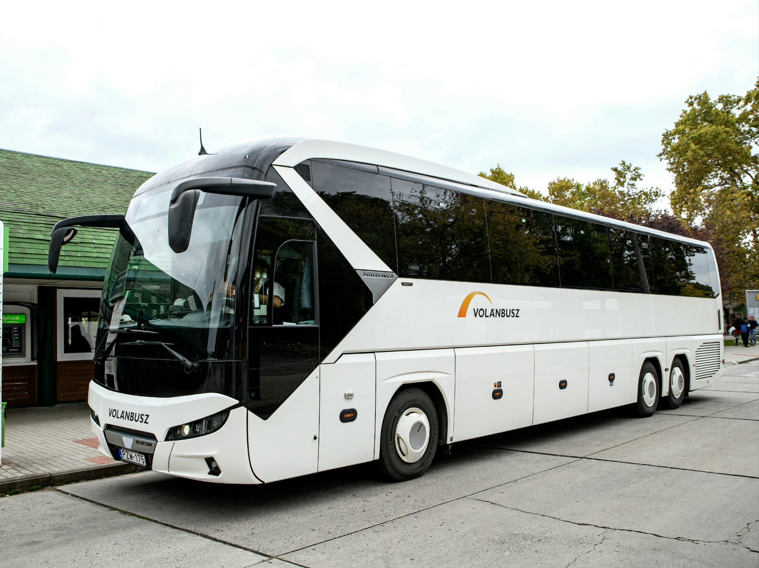 Eredménytelenül zárult a Volánbusz 25 darabos távolsági-tendere