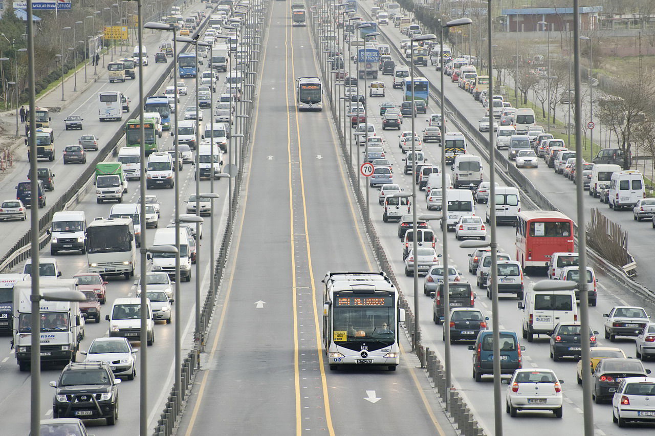 Egy BRT-rendszer belülről - látogatás az isztambuli Metrobüs hálózaton 5 metrobus istanbul transportation