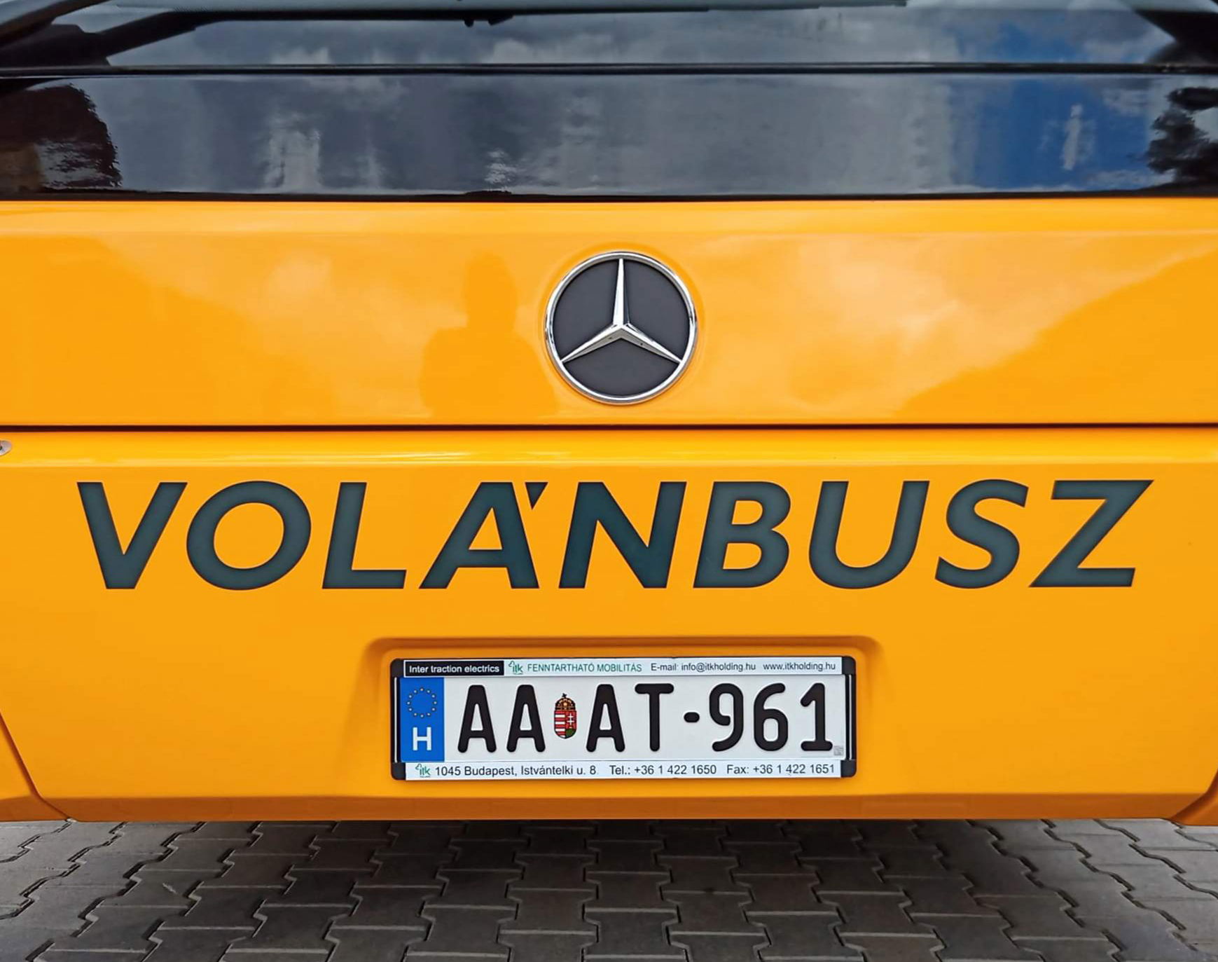 Felkerült az első új rendszám a Volánbusznál is