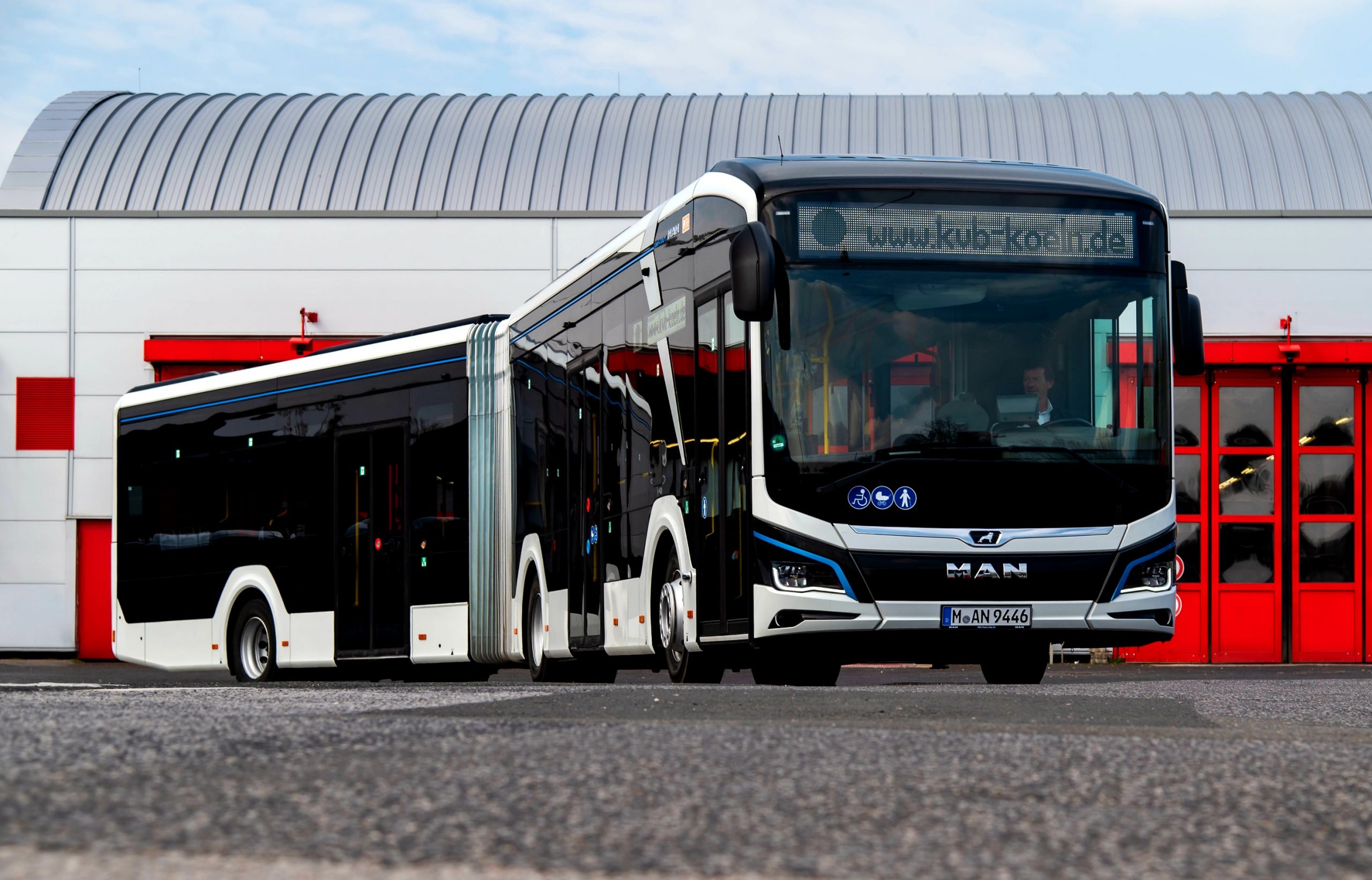 Huszonegy csuklós MAN Lion’s City E-t vásárol a müncheni MVG