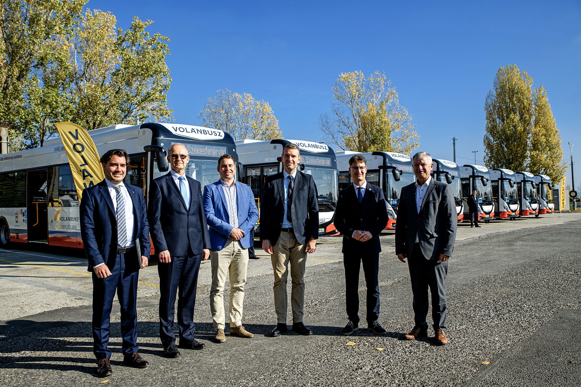 Teljes a székesfehérvári elektromos Ikarus 120e-flotta 4 Szekesfehervar 12 elektromos busz Volanbusz 20221027 06 Foto Volanbusz