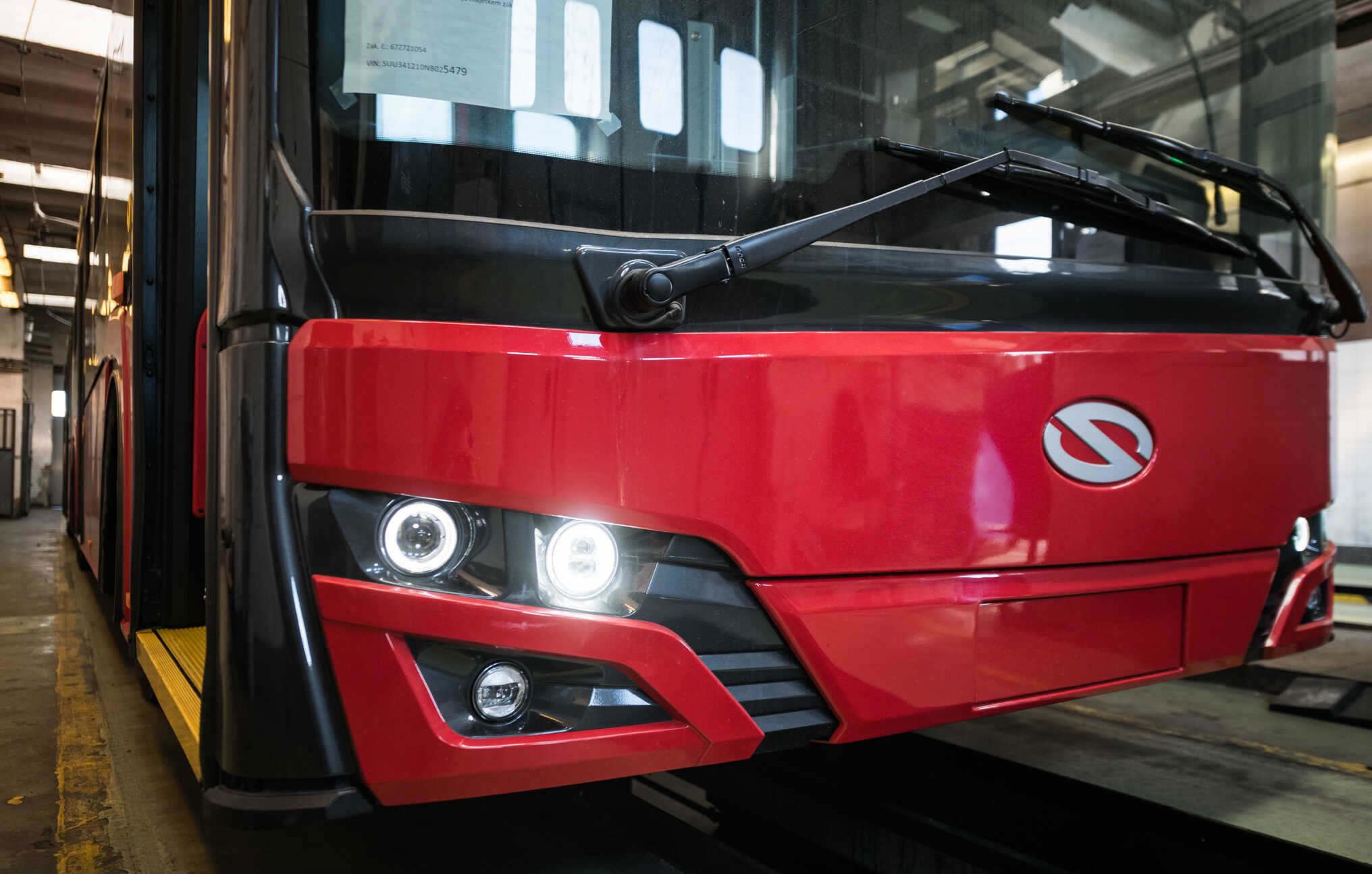 Decemberben újabb öt vadonatúj Solaris-Škoda Trollino 18 áll forgalomba a fővárosban
