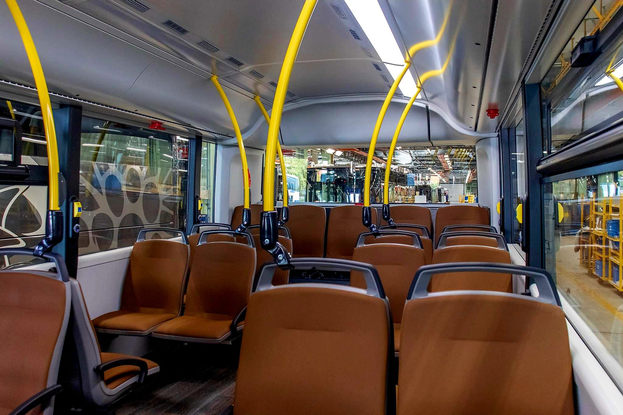 Megérkezett a flamand De Lijn első elektromos busza 3 308339303 3324929857792668 9190920842394572824 n