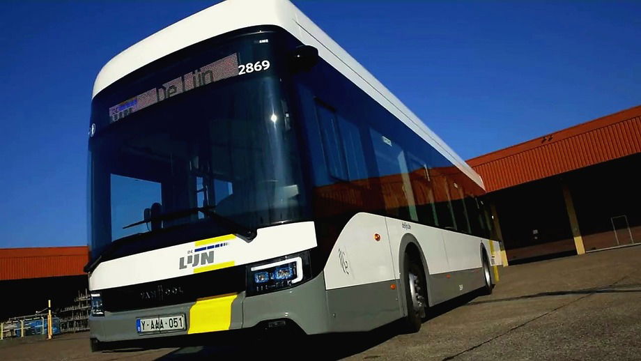 Megérkezett a flamand De Lijn első elektromos busza 1 VideoCapture 20230221 101554