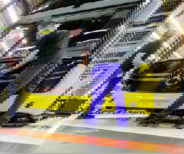 Csehországban készülnek a Mercedes-Benz és Setra autóbuszok vázszerkezetei 2028-tól