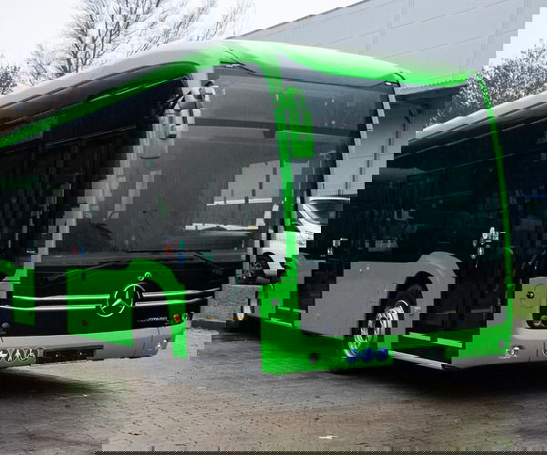 Töretlen a villanyhajtású buszok európai térhódítása