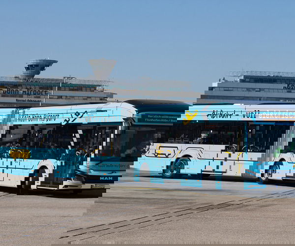 MAN Lion’s City 18 E villanybuszok érkeztek a Köln-Bonn repülőtérre