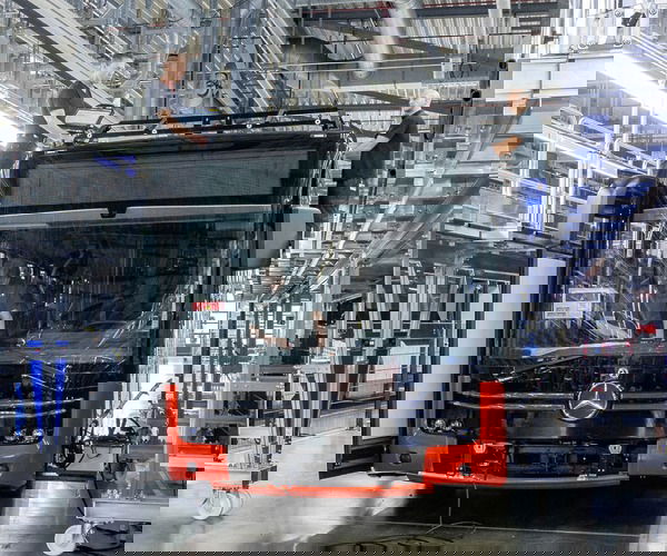 Franciaországban is készülnek Mercedes-Benz eCitarók 2024-től