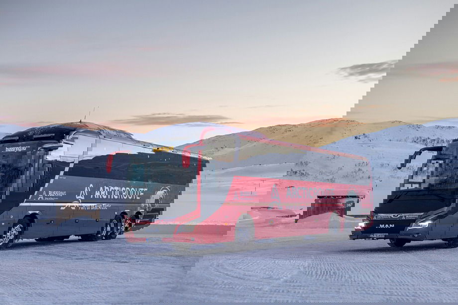 p bus eot lionscoach bussring norway 02