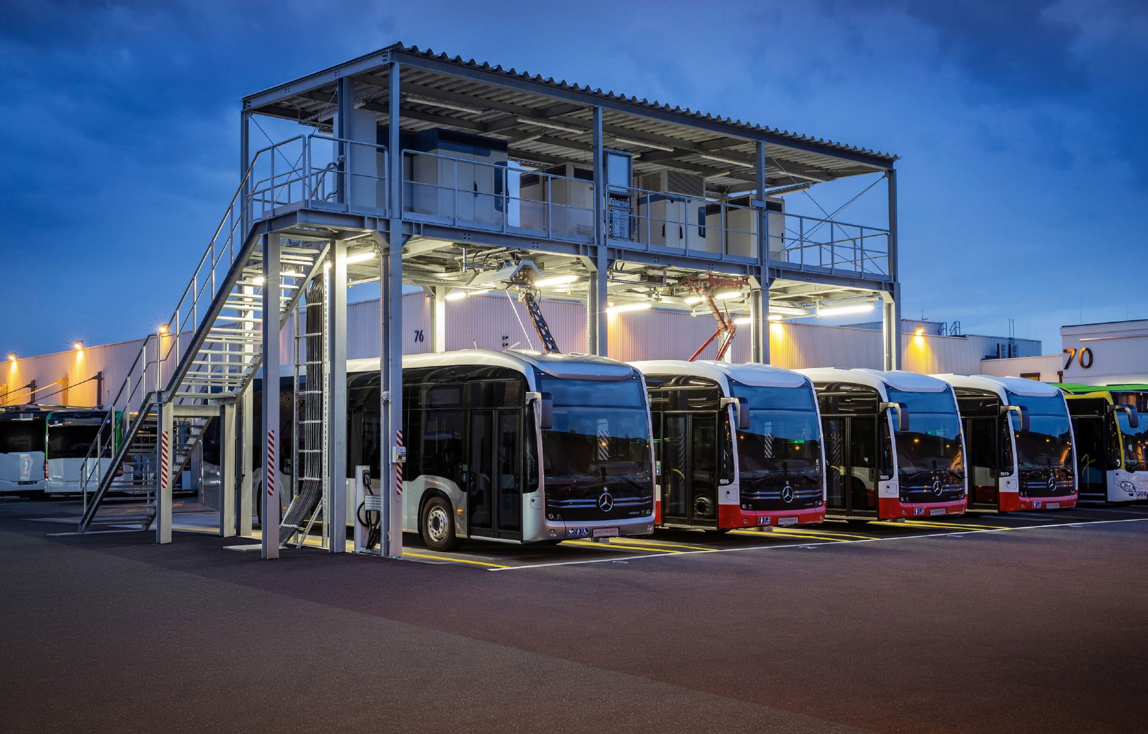 Már több mint 1000 eCitaro gördült le a mannheimi gyártósorokról 5 19C0628 002