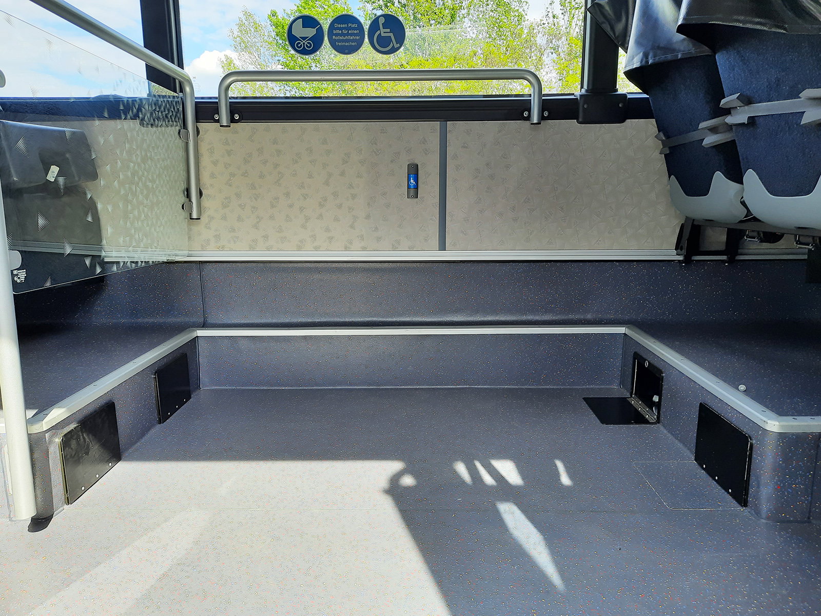 Mercedes-Benz Driving Experience: a csillagos márka legújabb modelljeit vezettük – II. rész 5 20230511 152515b