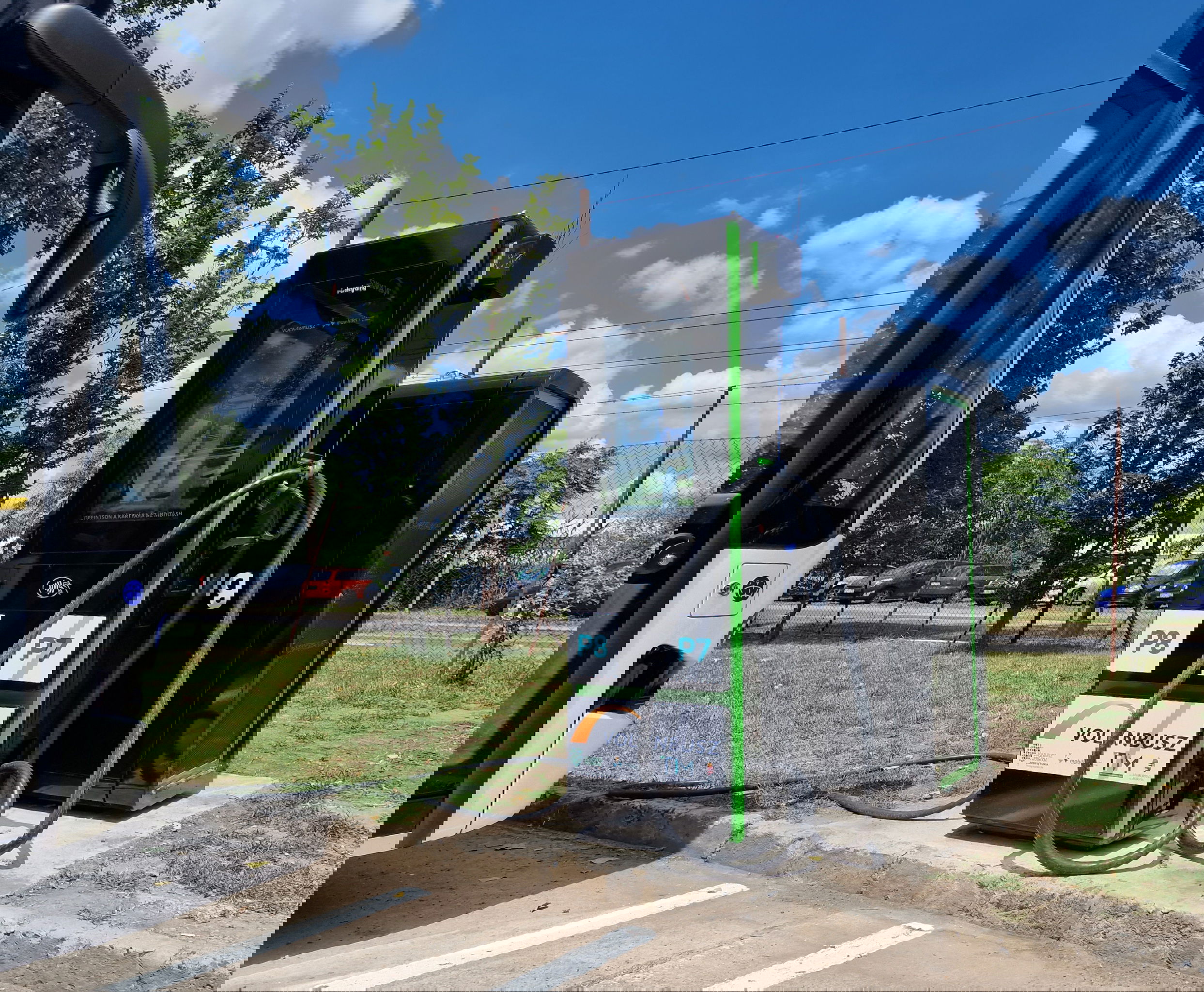 A szegedi kocsik átadásával teljessé vált a Volánbusz elektromos BYD-flottája 3 20230629 1309010