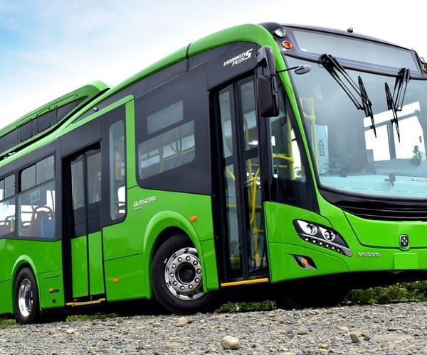 Apró villanybuszt mutatott be Volvo BZL alvázon a Busscar