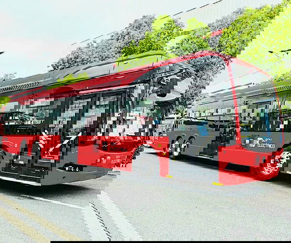 Európai piacos háromtengelyes villanybuszokat szállít a BYD Mexikóvárosba