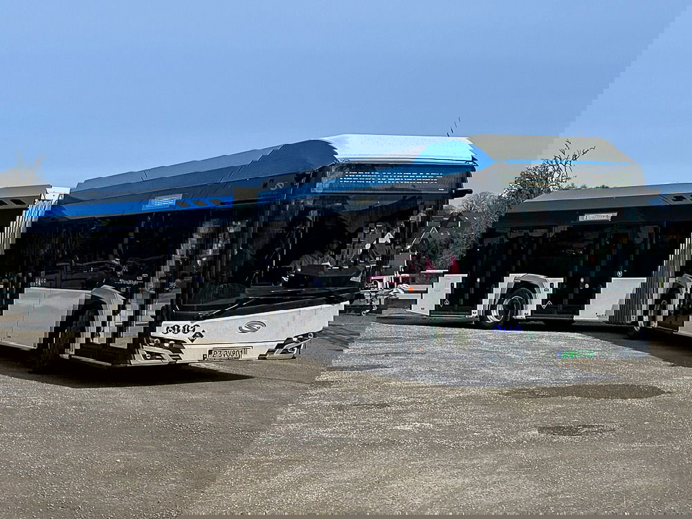 Tizennyolc Solaris Urbino 18 hydrogennel bővül az RVK Köln hidrogénbusz-flottája 3 338022172 2487628698054842 7091839340004739691 n 1