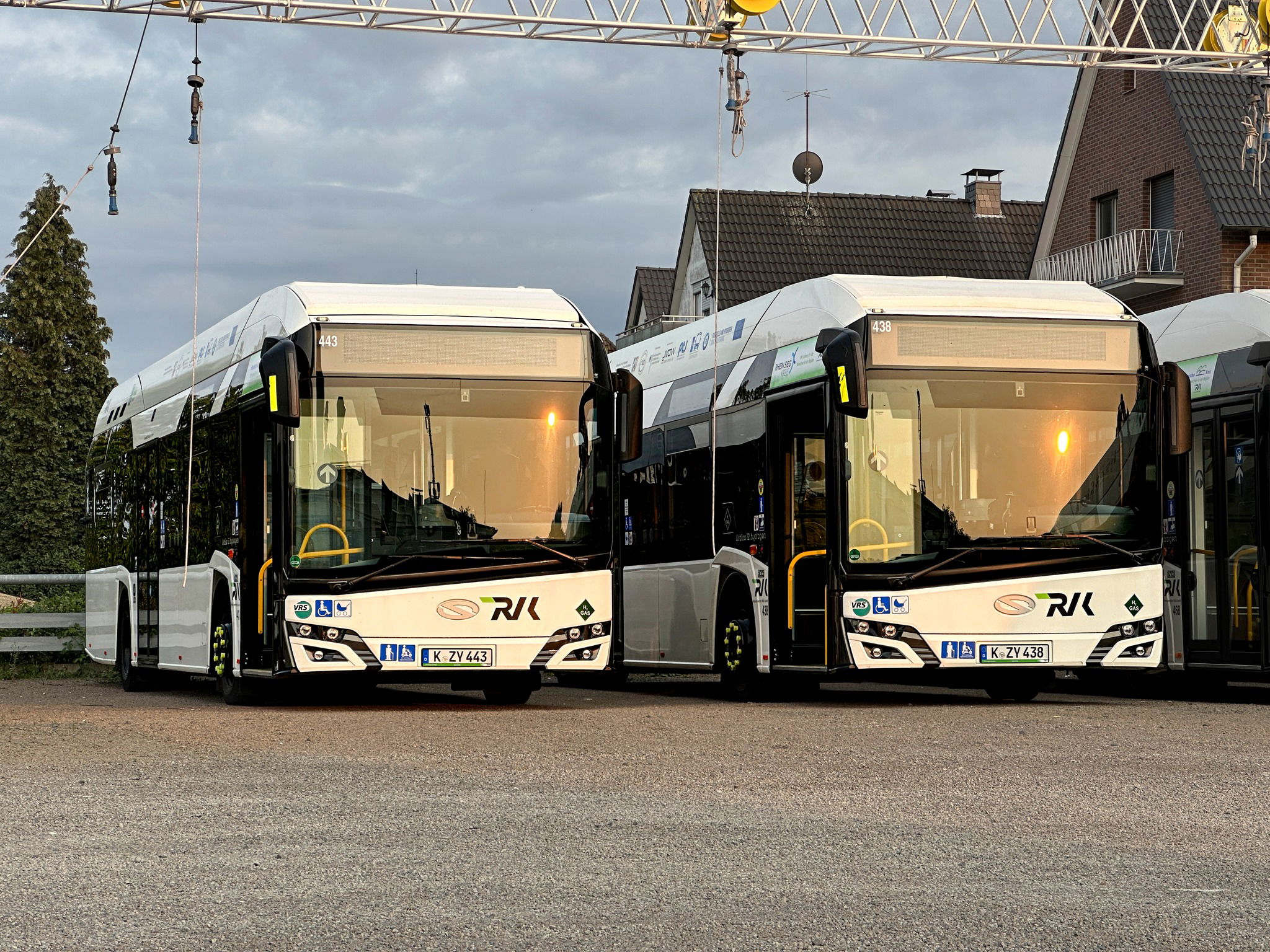 Tizennyolc Solaris Urbino 18 hydrogennel bővül az RVK Köln hidrogénbusz-flottája 2 347585150 210390235314379 1860401573782589295 n