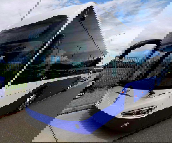 Krakkóban állnak forgalomba Lengyelország első elektromos Irizar villanybuszai