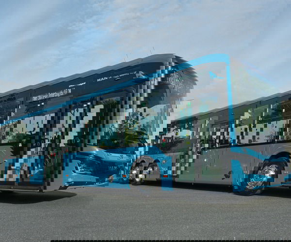 Brüsszelben mutatkozik be az MAN Lion’s Intercity család háromtengelyes csúcsmodellje