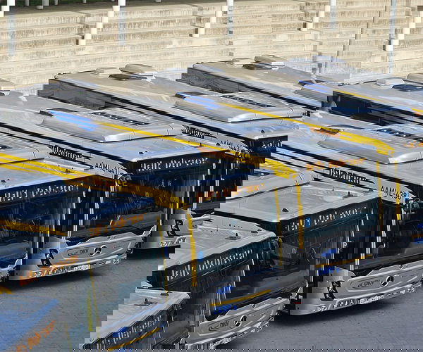 Megérkezett az utolsó tíz szóló Mercedes-Benz Conecto is a DKV-hoz