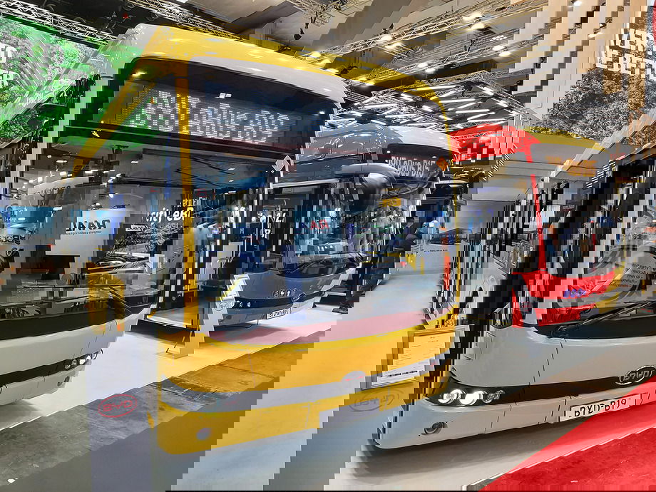 Busworld Europe 2023: a BYD új villanybusza feladja a leckét a konkurenciának 9 20231008 160756b