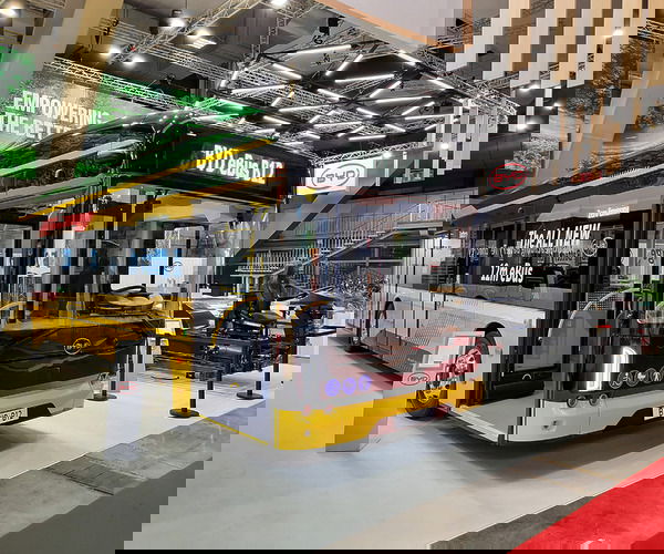 Busworld Europe 2023: a BYD új villanybusza feladja a leckét a konkurenciának