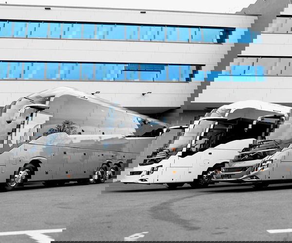 A spanyol Sunsundegui gyártja tovább a Volvo egyszintes turistabuszait