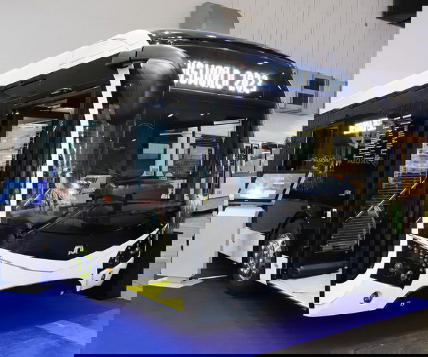 Száz darab Škoda hajtásrendszerrel szerelt villanybuszt szállíthat a SOR a prágai DPP-nek